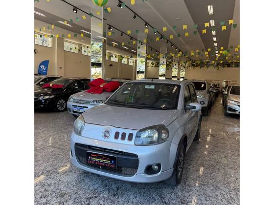 FIAT UNO 1.4 SPORTING 8V FLEX 4P MANUAL